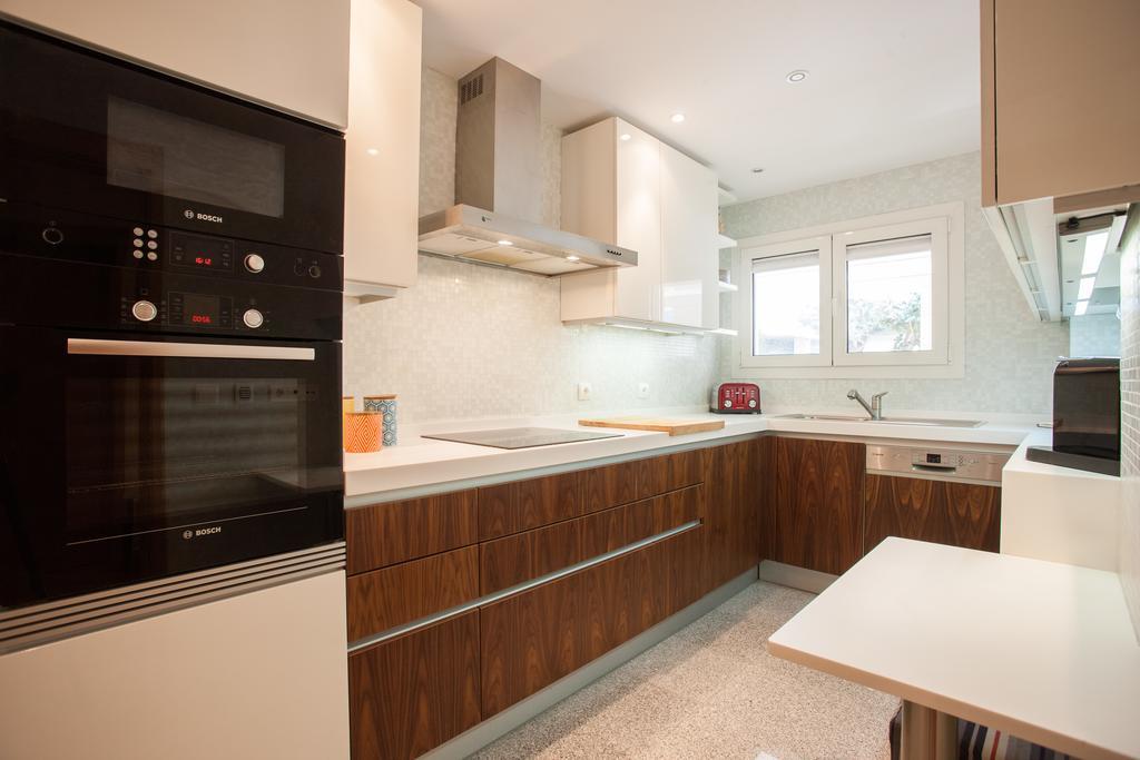 Living Graca Apartment Lisbon Bagian luar foto
