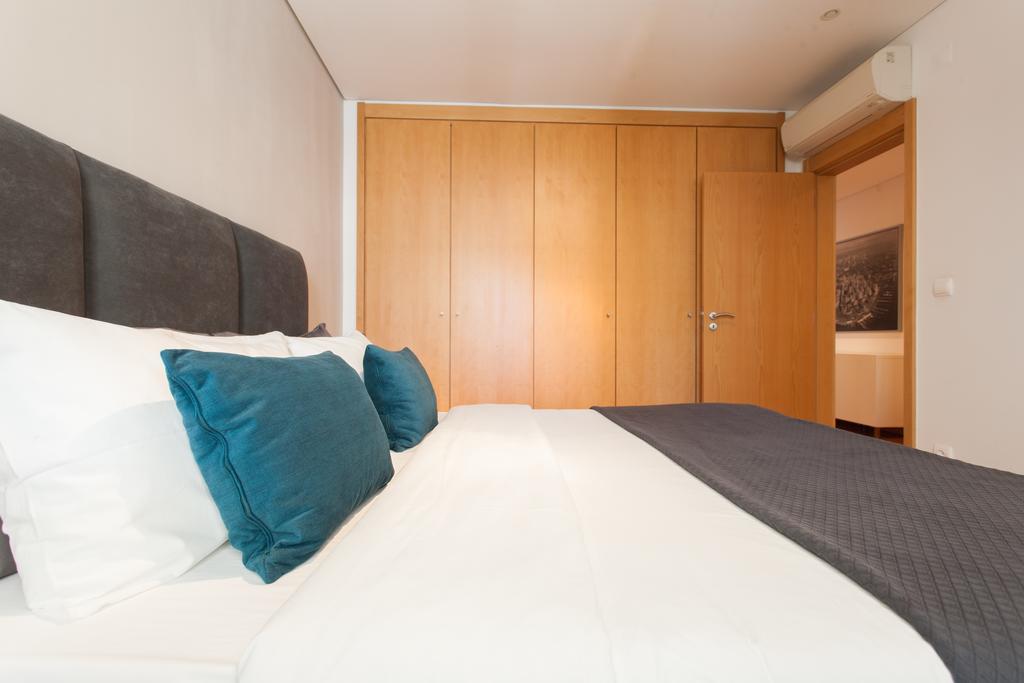 Living Graca Apartment Lisbon Bagian luar foto