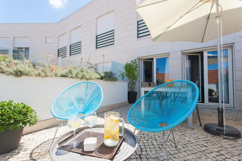 Living Graca Apartment Lisbon Bagian luar foto
